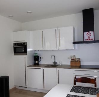 Koudekerke Apartment | Charivy’s Guesthouse