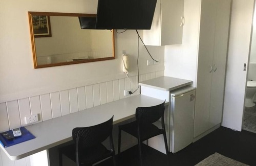 Charleville Hotel | Charleville Waltzing Matilda Motor Inn