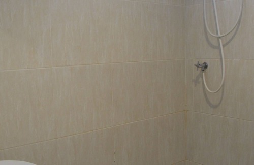 Ko Sichang Hotel | Charlie's Bungalow