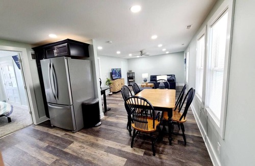 New Baltimore Apartment | "Charlie's by the Bay" Unit 4