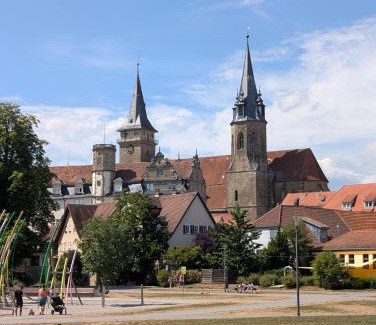 Oehringen Apartment | CharmÖHR Homes