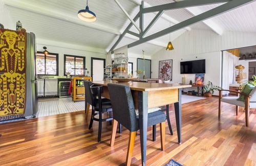 Carapicuiba House | Charm in Granja - Condominium