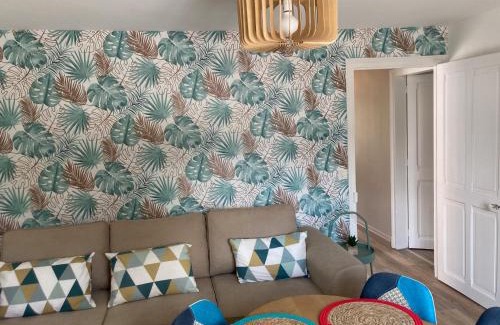 Touques Apartment | Charmant appart rénové pour 6, à 5 min de la plage et du centre, avec parking - Trouville - FR-1-712-65