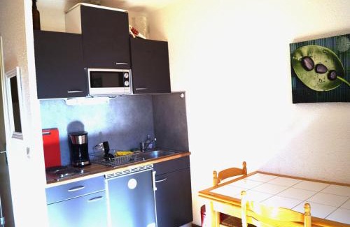 Barcelonnette Apartment | Charmant appartement T2 à Barcelonnette, 4 pers, balcon avec vue, parking - FR-1-165A-104
