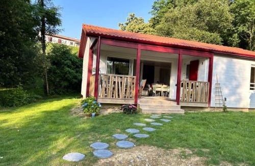 Hasparren Ski Chalet | Charmant chalet avec spa à Hasparren, 50 m², piscine partagée