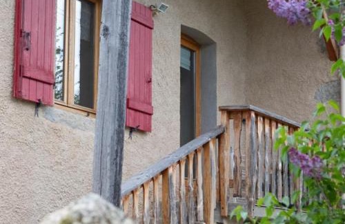 Saint-Julien-la-Vetre House | Charmant gîte avec terrasse, jardin, animaux acceptés - FR-1-496-290