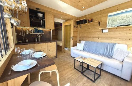 Cohennoz Apartment | Charmant studio à 300m des pistes et commerces du Cernix - balcon, parking, casier à skis - FR-1-595-99