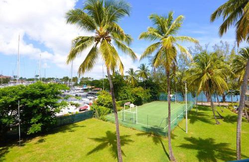Pointe du Bout Apartment | Charmant studio au Carayou avec piscine et spa