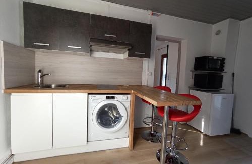 Publier Apartment | Charmant studio dans vieux village