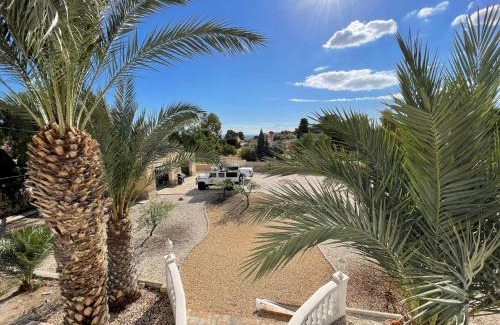 Mutxamel Villa | Charmante Villa avec piscine montagne/plage