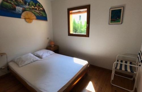 La Franqui Villa | Charmante Villa T3 avec Terrasse, Parking et Proximité Plage - Idéale Familles, 5 Couchages - FR-1-81-472