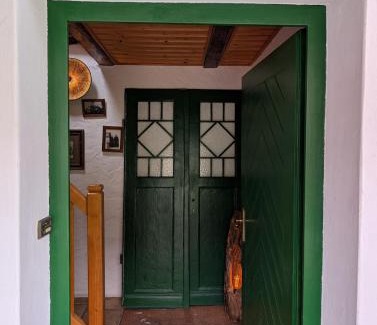 Theilenhofen Apartment | Charmante Wohnung in Fachwerkhaus am Limes