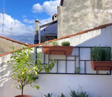 Muggia House | Charmantes Altstadthaus mit Dachterrasse