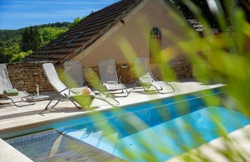 Coly House | Charme & piscine chauffée Périgord Noir