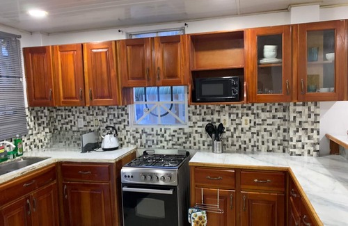 Georgetown House | Charming 1-Bed House in Georgetown