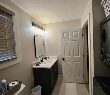 Marietta House | Charming 1 BR Carriage House