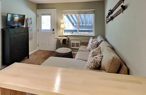 Breckenridge House | Charming 1BR in Scenic Blue River Near Hiking