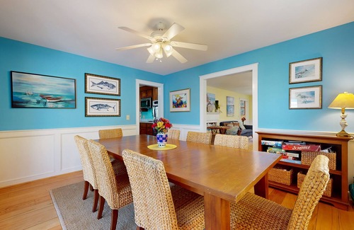 Sullivan's Island House | Charming 2,704 Square Foot Beach Home with Balconies & Lush Yard