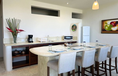 Raquet Club Apartment | Charming 2-bedroom apartment with AC, WiFi in fabulous San Juan Cosalá, kitchen