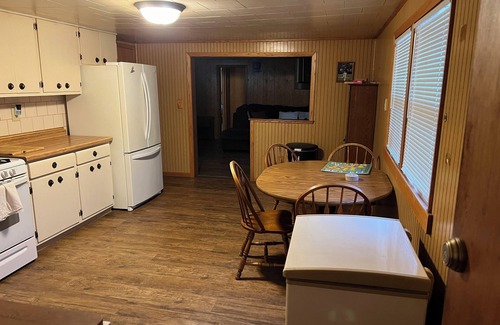 Solon Springs House | Charming 2-bedroom 1 bathroom house with WiFi, AC in pleasant Barnes, WI