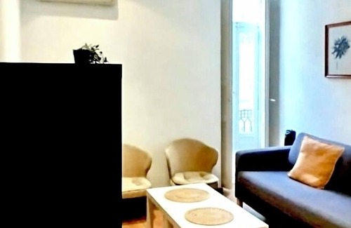 Morvedre Apartment | Charming 2-bedroom apartment in fabulous València with AC, WiFi
