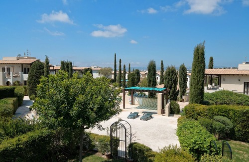 Aphrodite Hills Apartment | Charming 2 bedroom apartment 'DC11' - with communal pool and resort facilities, Helios Heights village on Aphrodite Hills Resort