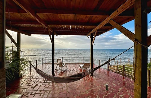 Aguamansa Cabin | Charming 2-bedroom cabin in lovely Providencia with AC, WiFi