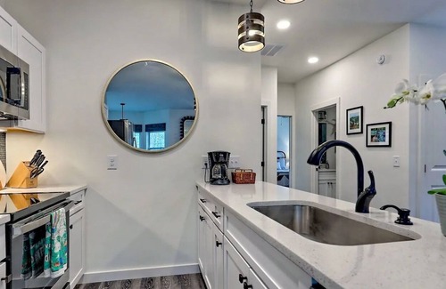 Clayton House | Charming 2-bedroom house in bustling Clayton, GA with WiFi, Kingwood Resort!