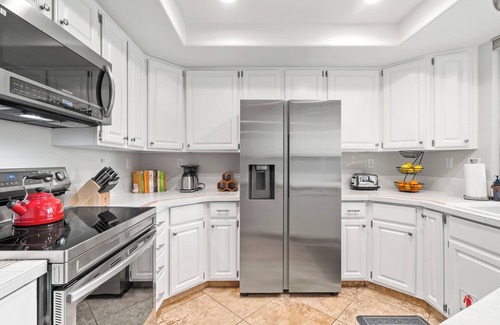 Sunrise Vista Chino Condo | Charming 2-bedroom Palm Springs condo, 6 Pools & Racquet Sports