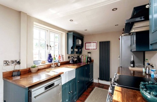 Sheriff Hutton House | Charming 2BD Cottage near York, Cozy Retreat for 3