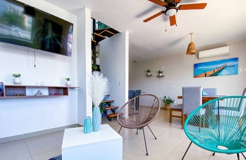 Puerto Juarez Apartment | Charming 2BD PH w/Large Terrace Great for Families