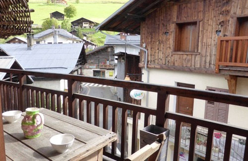 Areches Apartment | Charming 2BR Apartment in Arêches-Beaufort, Ski-In Village, Comfort for 5
