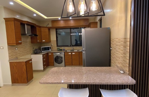 Amman Apartment | Charming 3-bed Apartment in 7th Circle Amman
