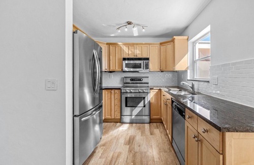 Southside House | Charming 3-bedroom house in wonderful West Palm Beach with WiFi & new A/C.