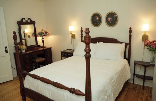 Caroleen Other | Charming 3 bedroom farmhouse retreat. Peaceful, scenic, and full of adventure.