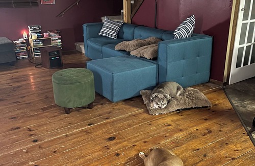 Kirby House | Charming 3-bedroom house in Rio with AC, WiFi. Enjoy your stay