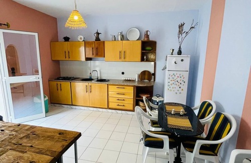 El Maamoura House | Charming 3-BR House Walk to Beach Tunisian Getaway