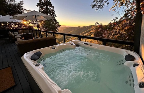 Running Springs House | Charming 4-bedroom Cabin: Expansive Mtn. Views, Hot Tub for 6, Chill for Days.