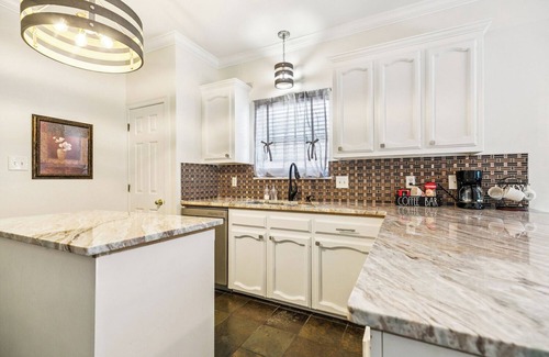 Denham Springs House | Charming 4-bedroom house with WiFi and AC in Denham Springs