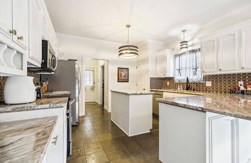 Denham Springs House | Charming 4-bedroom house with WiFi and AC in Denham Springs