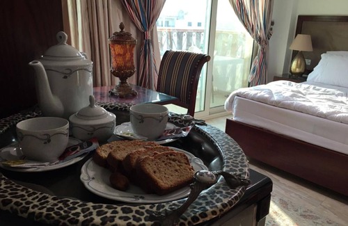 Giza Bed & Breakfast | Charming 6-bedroom bed & breakfast with WiFi, AC in lovely Giza Governorate