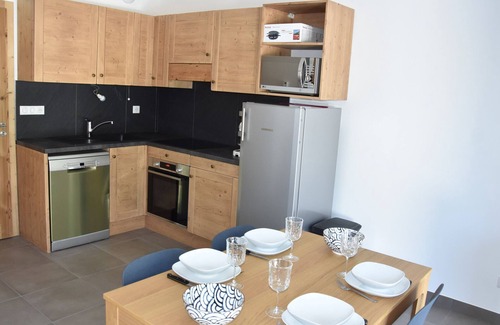 Pralognan-la-Vanoise Apartment | Charming Apartment with Large Terrace, Close to Ski Lift and Aquatic Center