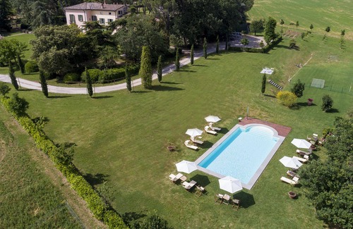 Dozza Apartment | Charming apartment "Natalia" in historical Villa Calanco on the hills of Dozza