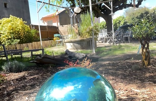 Valreas Apartment | Charming Apartment - Under the Linden Tree