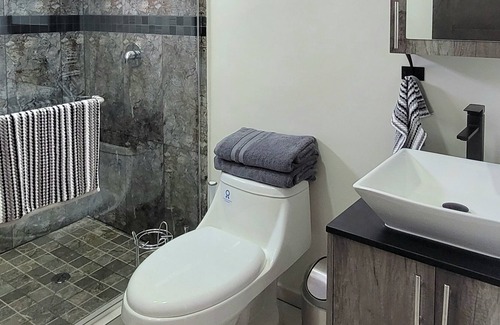 Playas De Tijuana Apartment | Charming Apt 2BR Kitchen Near Downtown