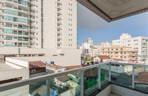 Praia do Morro Apartment | Charming Apt Just 450m From the Beach Emm0202