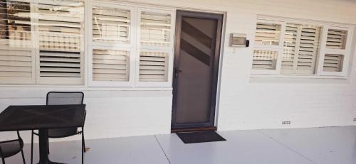 Rockingham Apartment | Charming Apt Min from Rockingham Beach - Hosted by Canstay