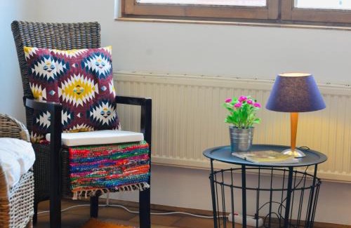 Stuwerviertel Apartment | Charming Attic Apartment near Messe Wien and Center