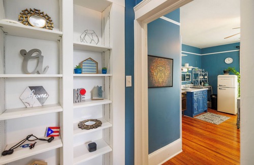 Jefferson Park House | Charming Blue Room studio in a house with AC and WiFi in enjoyable Atlanta