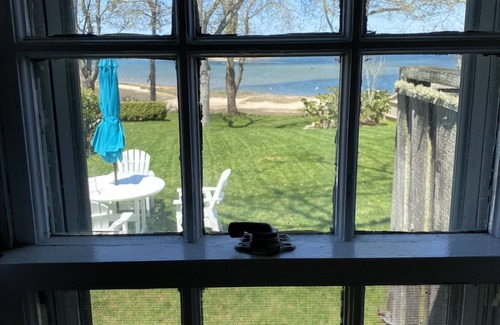 Pocasset Cottage | Charming Cape Cod Cottage Overlooking Ocean